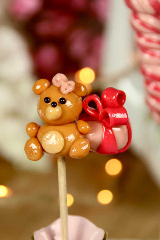 Sucette sculptée artisanale peluche rose caramel beurre salé fait main France