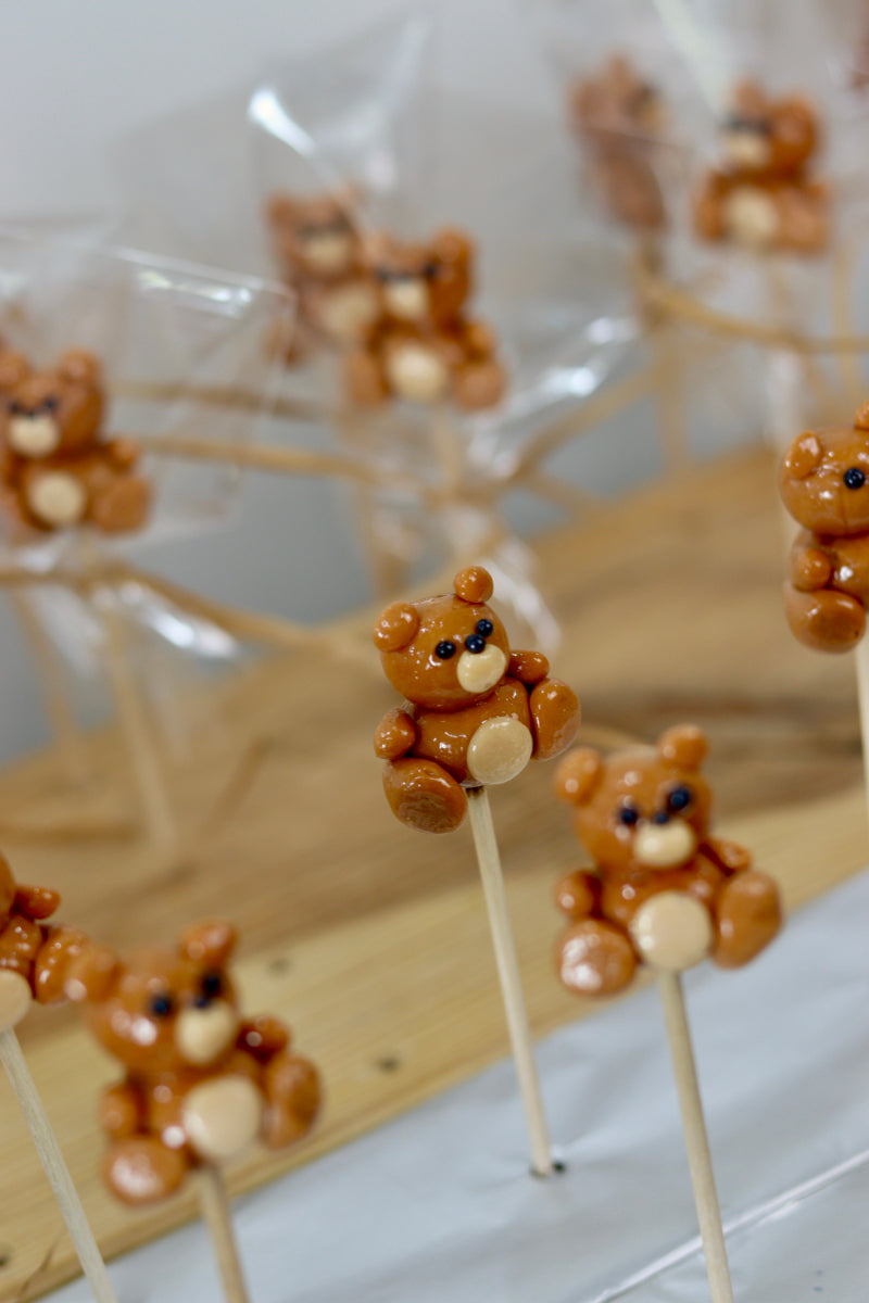 Production de Sucette sculptée en forme de peluche au spéculoos 