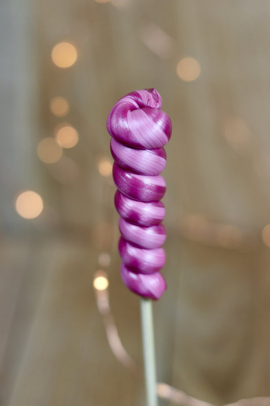 Sucette torsade artisanale au cassis